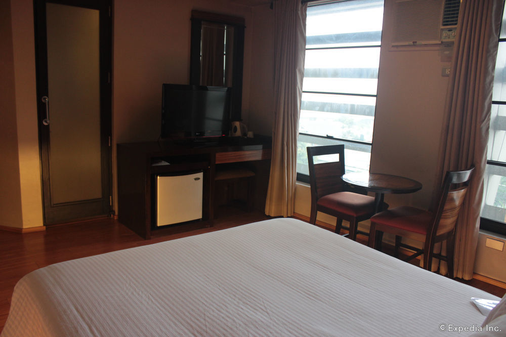 Soleste Suites Quezon City Exteriér fotografie