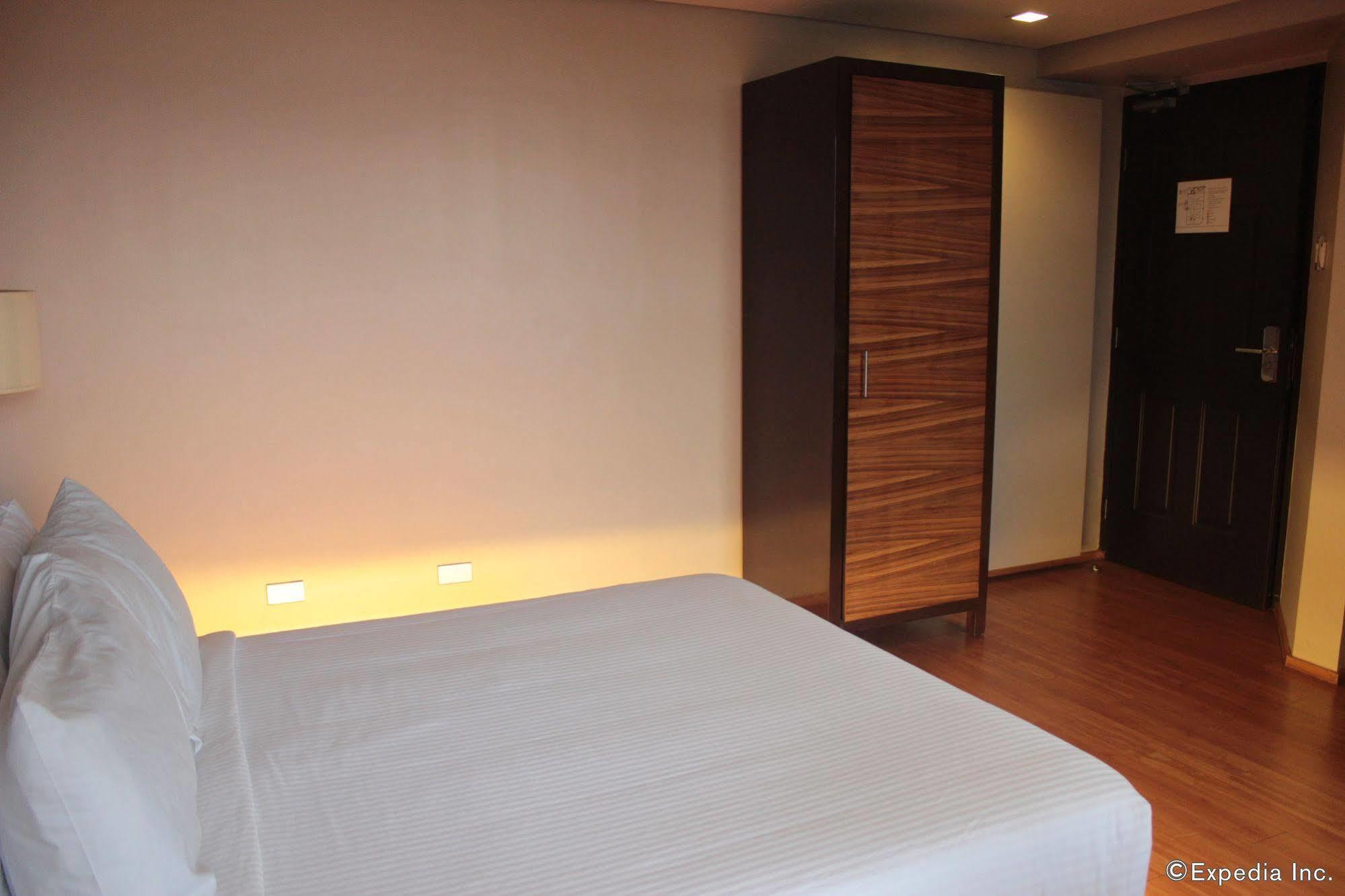Soleste Suites Quezon City Exteriér fotografie